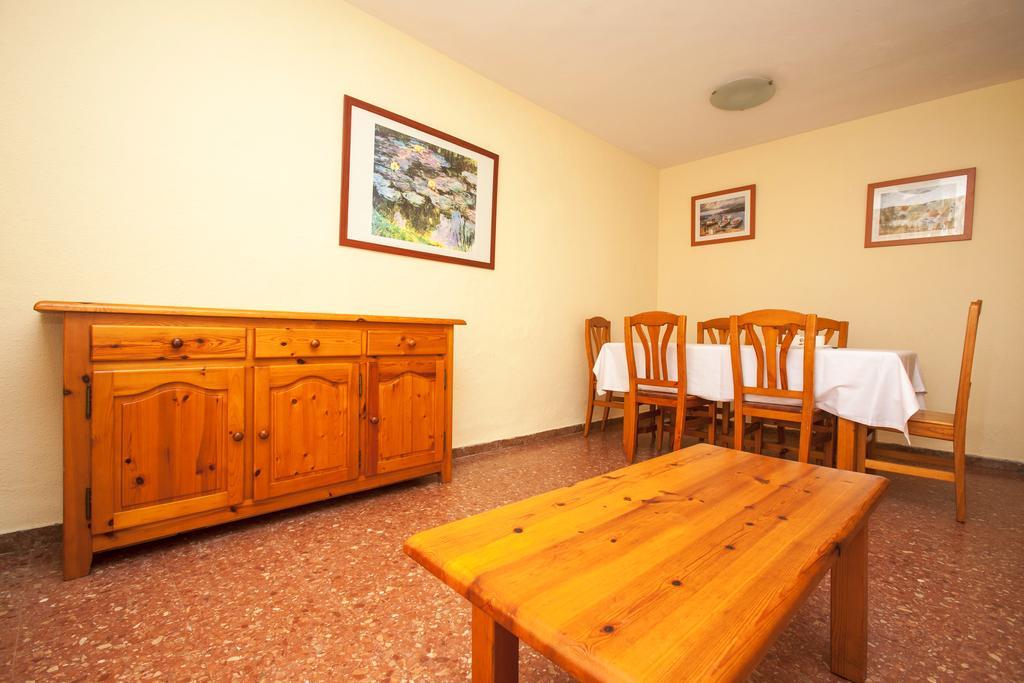 Apartamentos Bahia Dorada Y Iris Salou Exteriör bild